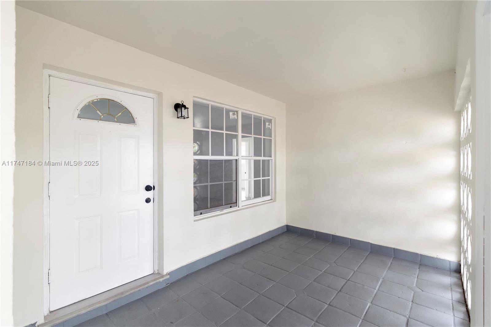 3825 East Shore Road Miramar, FL 33023 - Photo 3 of 33