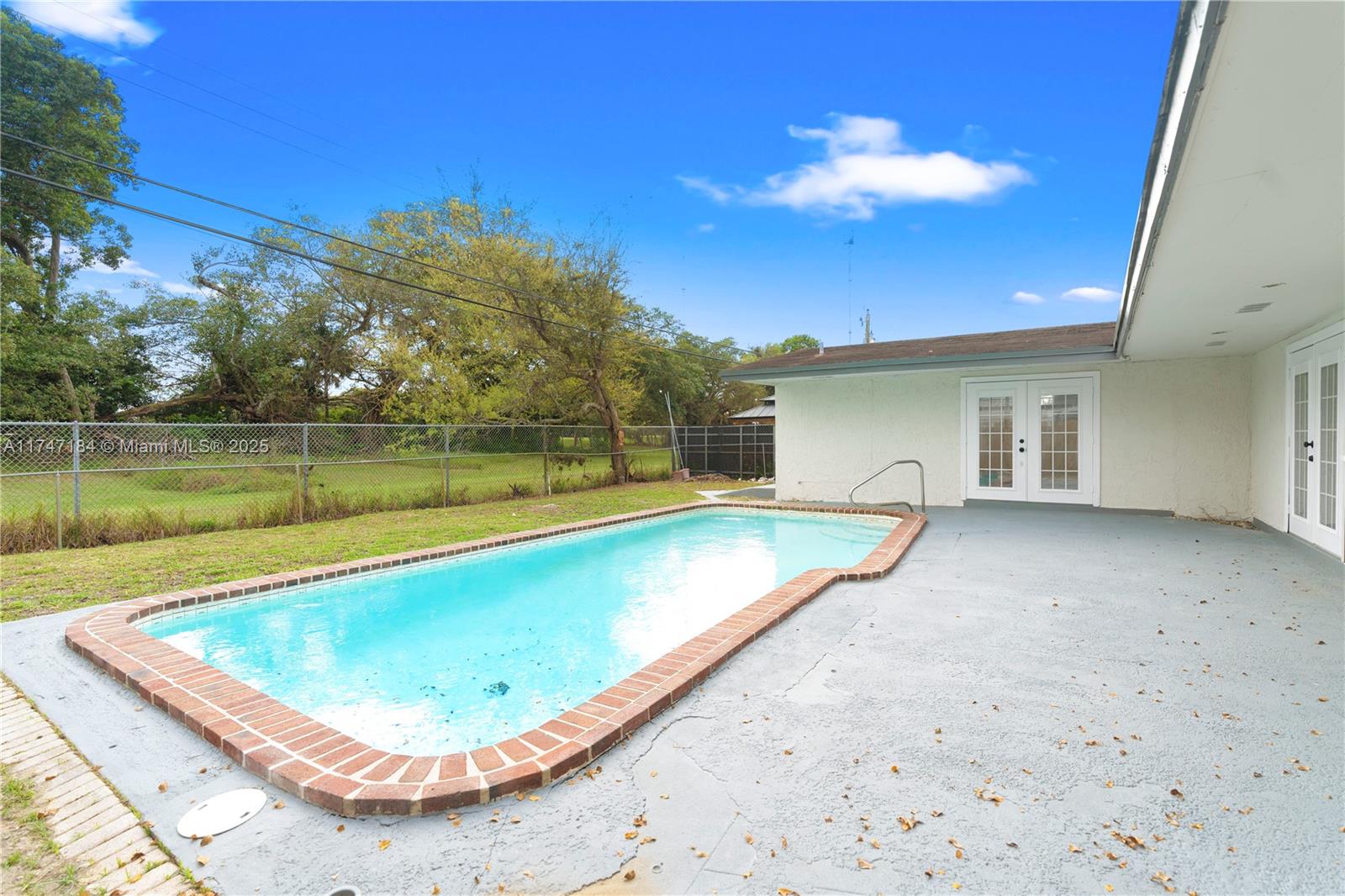 3825 East Shore Road Miramar, FL 33023 - Photo 31 of 33