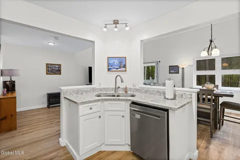 $299,900 | 78 Old Mill Lane, Queensbury, NY 12804
