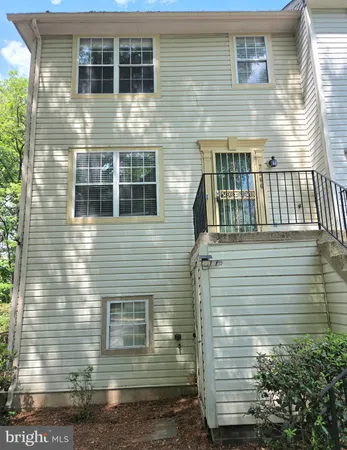 $2,300 | 7266 Mahogany Drive, Unit 2, Hyattsville, MD 20785