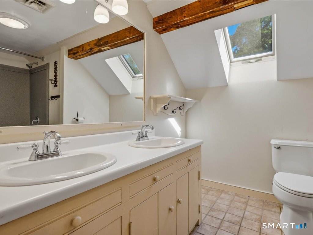 220 Thayer Road Haddam, CT 06441 - Photo 32 of 40 2nd floor