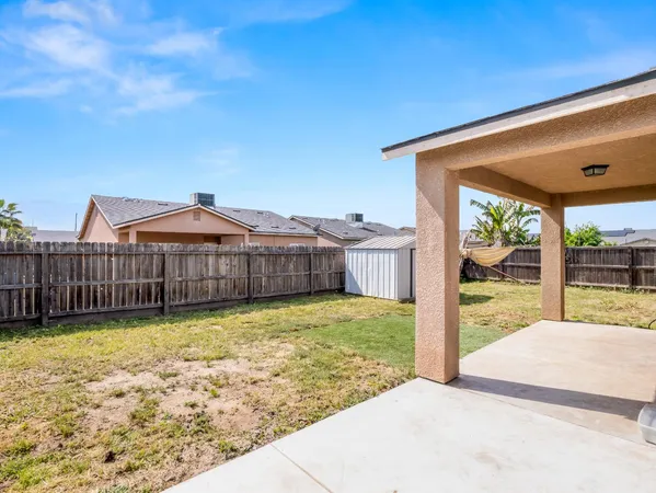 $345,000 | 337 Ramona Street, Orange Cove, CA 93646