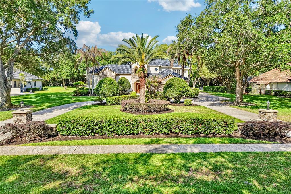 2068 Roberts Point Drive Windermere, FL 34786 - Photo 3 of 81