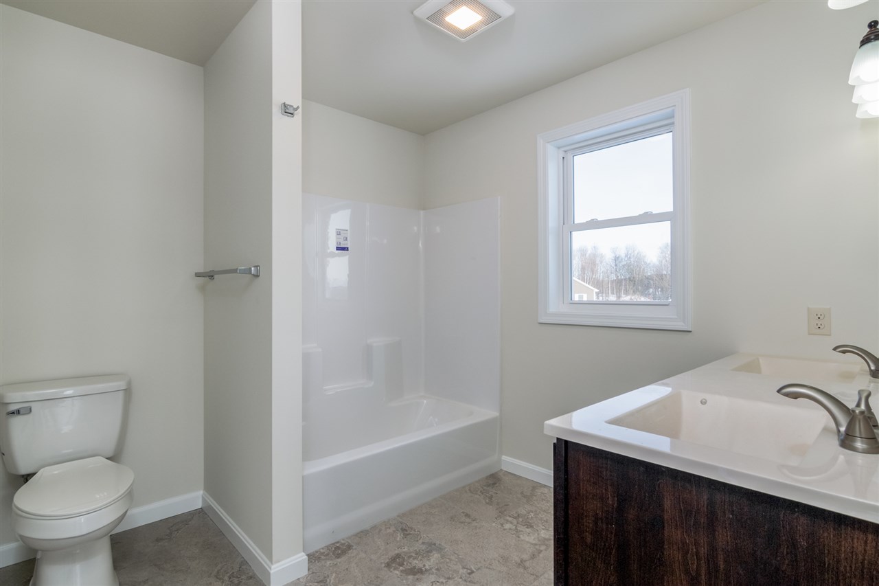 84 Bushey Road Fairfax, VT 05454 - Photo 22 of 39