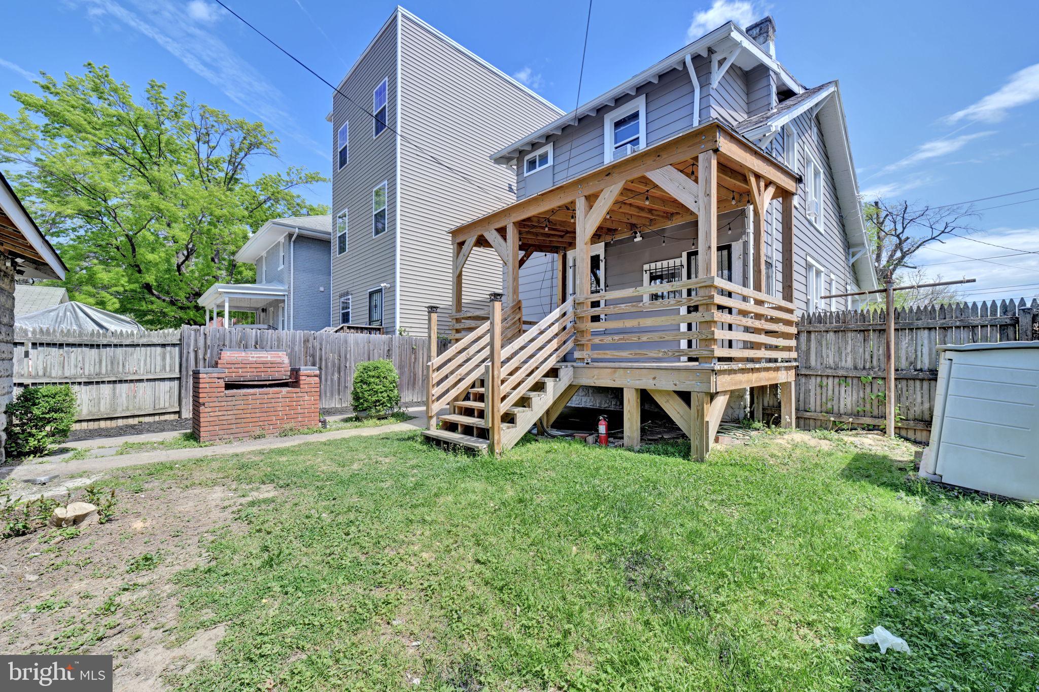 3005 7th Street Southeast Washington, DC 20032 - Photo 56 of 56 front view of house with a yard