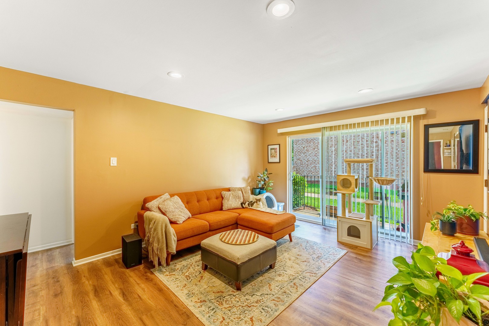 884 South Plum Grove Road, Unit 111 Palatine, IL 60067 - Photo 3 of 19
