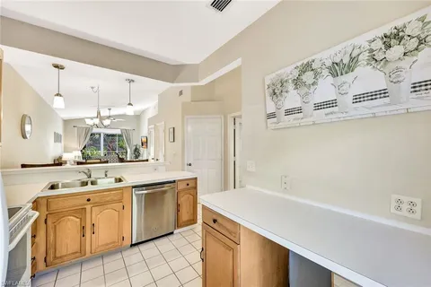 $378,000 | 8228 Twelve Oaks Circle, Unit 323, Naples, FL 34113