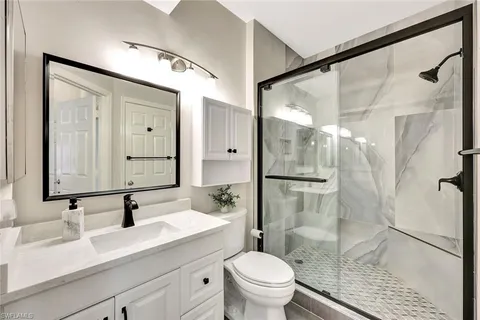 $378,000 | 8228 Twelve Oaks Circle, Unit 323, Naples, FL 34113