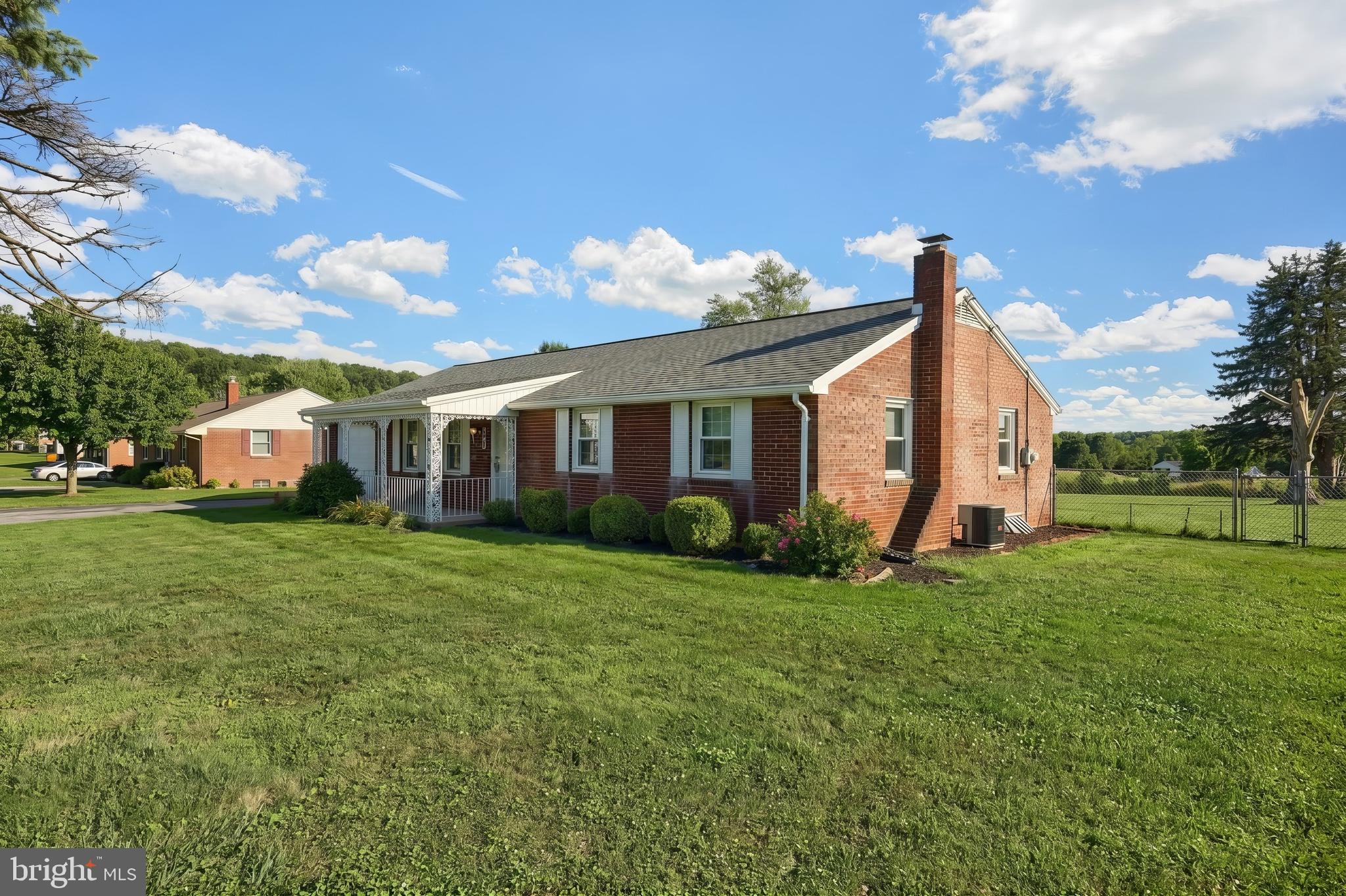 2426 Myers Road Spring Grove, PA 17362 - Photo 2 of 39 Gallery Image 2