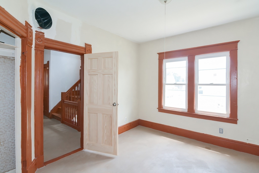 54 Hebron Street Springfield, MA 01107 - Photo 23 of 42 Gallery Image 23