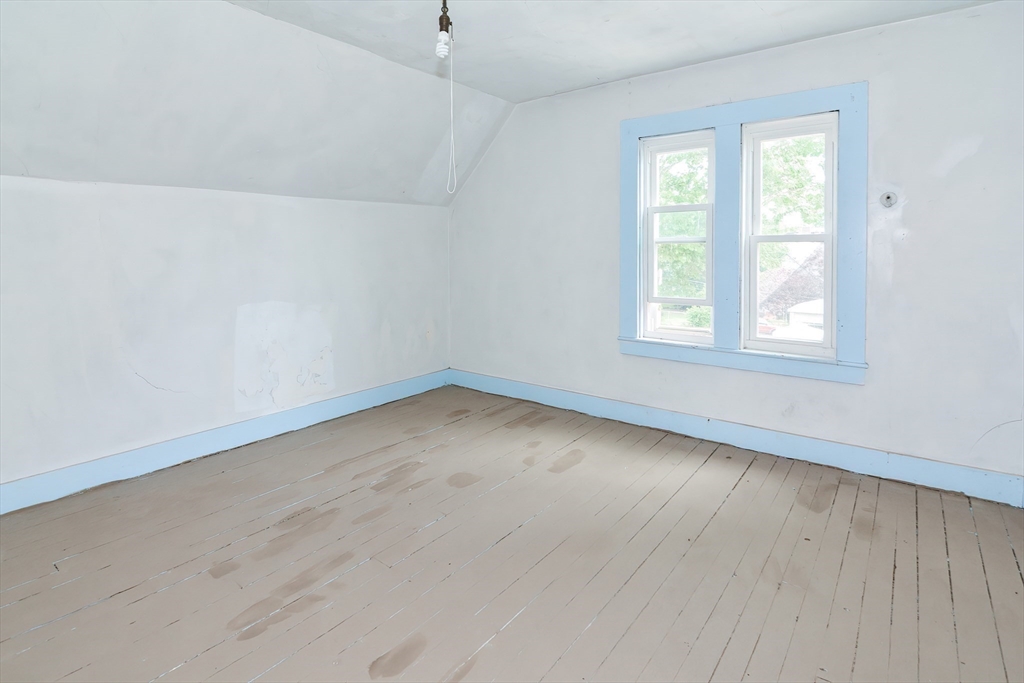 54 Hebron Street Springfield, MA 01107 - Photo 36 of 42 Gallery Image 36