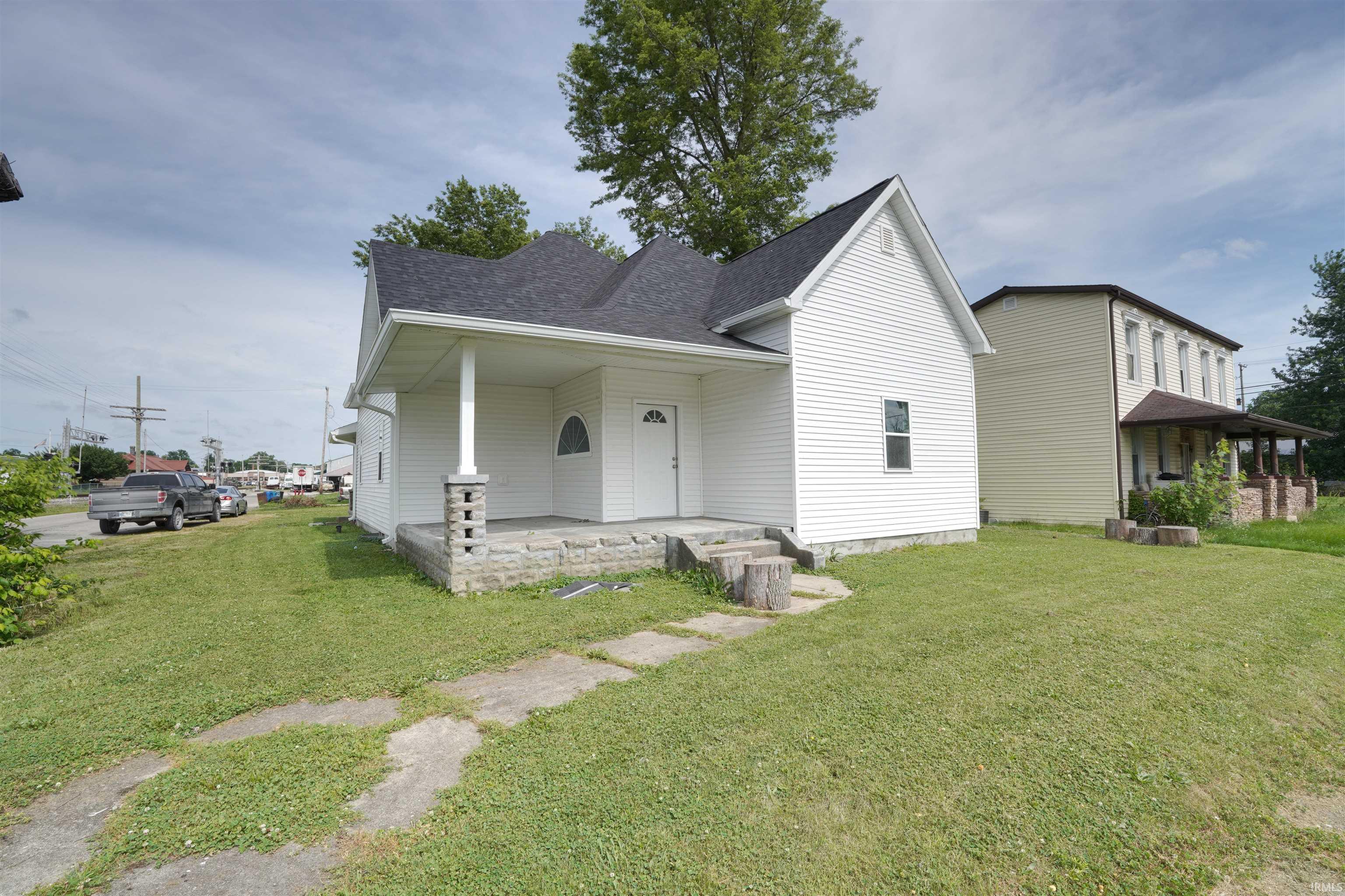 200 Southwest 1st Street Washington, IN 47501 - Photo 2 of 20