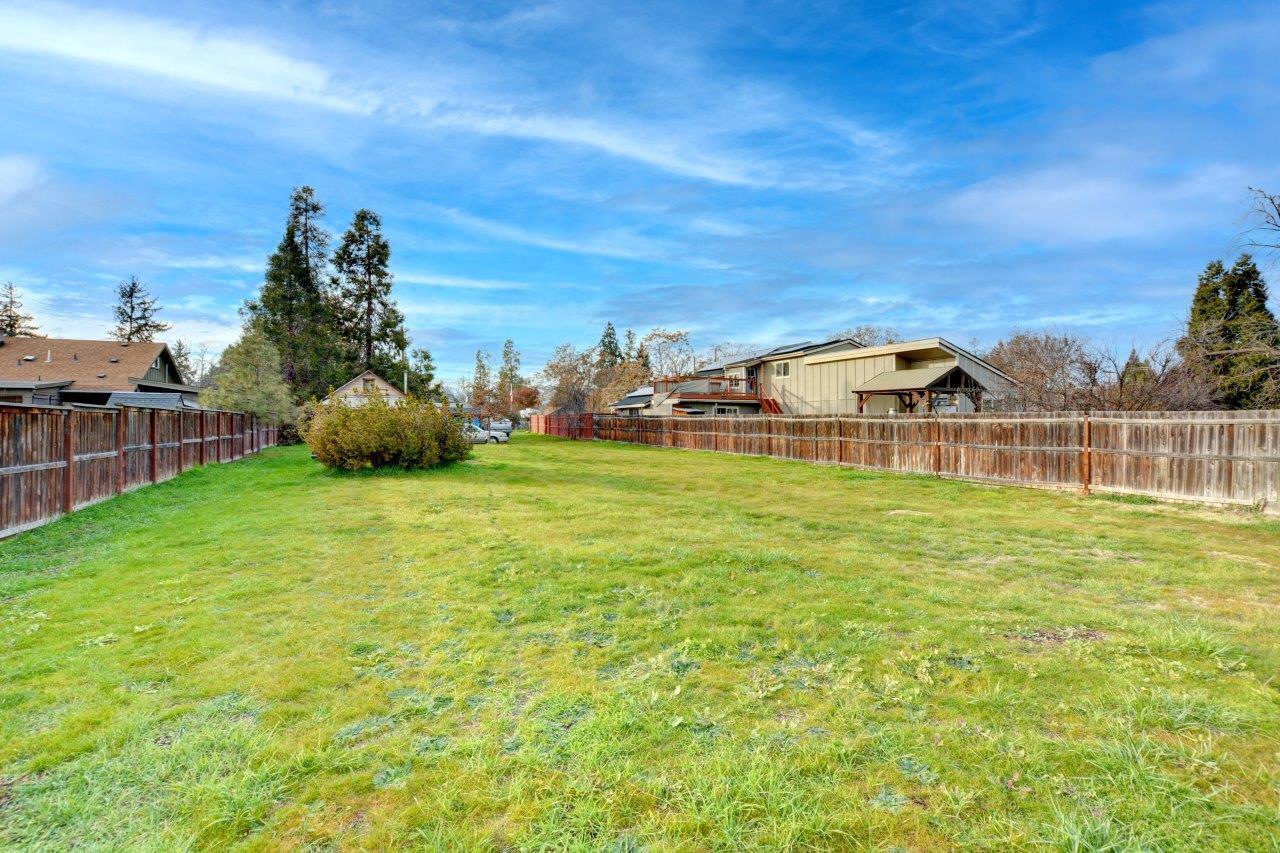 1265 Thomas Road Medford, OR 97501 - Photo 14 of 14 DSC_3575_6_7