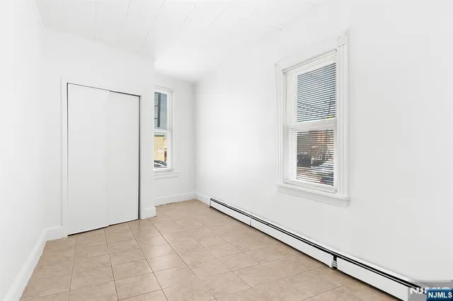 $1,400 | 499 Crooks Avenue, Unit 2, Clifton, NJ 07011