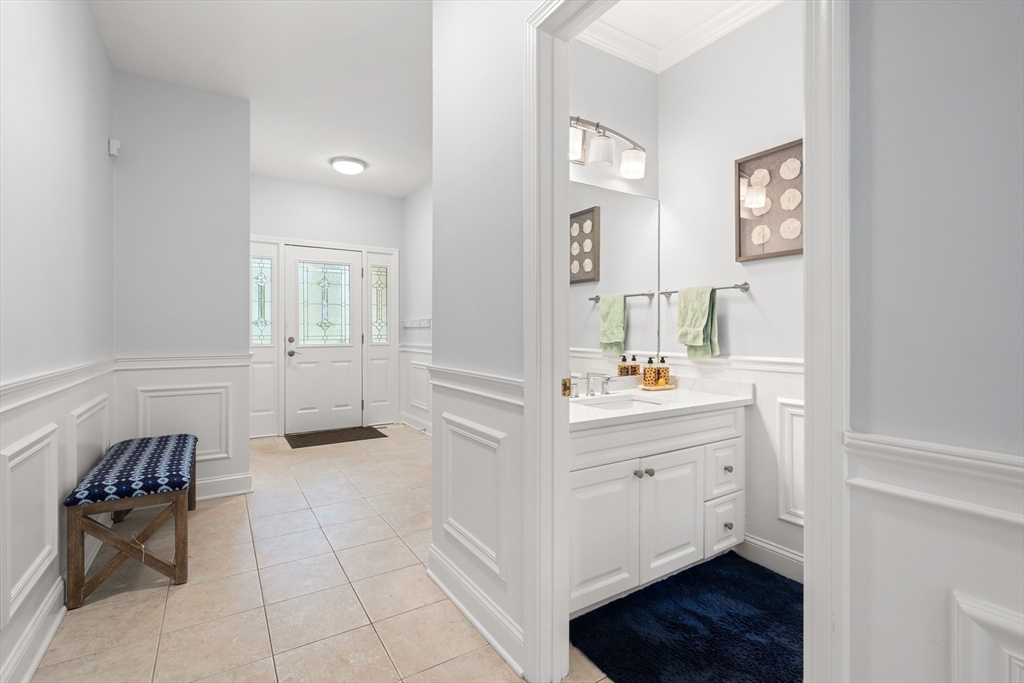 29 Pine Ridge Road Westford, MA 01886 - Photo 12 of 33 Gallery Image 12