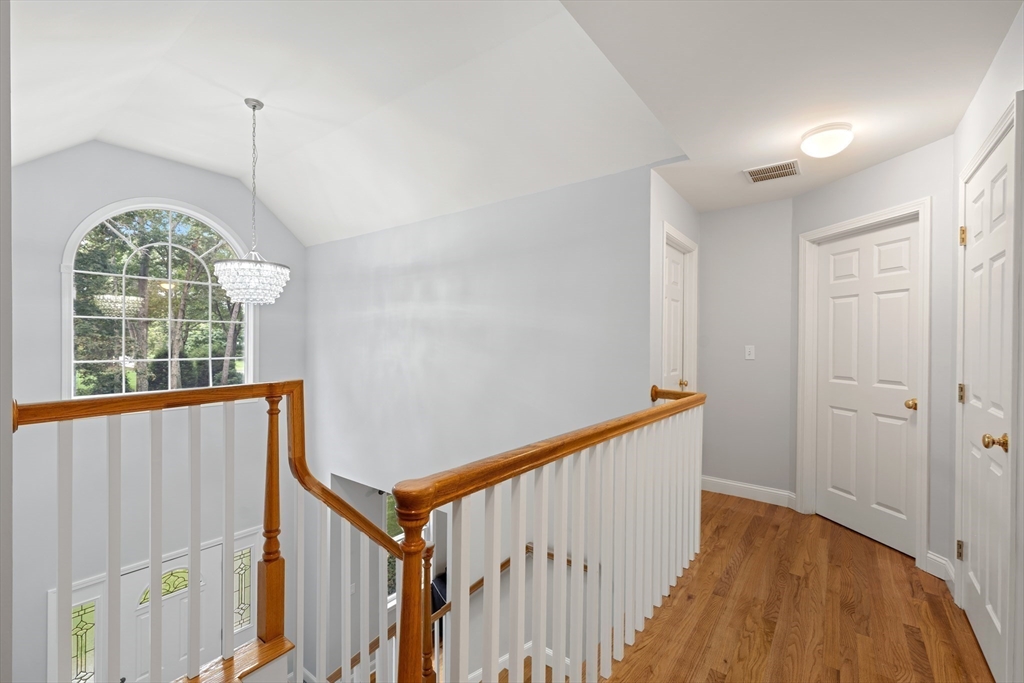 29 Pine Ridge Road Westford, MA 01886 - Photo 16 of 33 Gallery Image 16