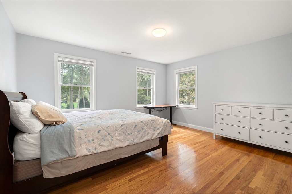 29 Pine Ridge Road Westford, MA 01886 - Photo 19 of 33 Gallery Image 19