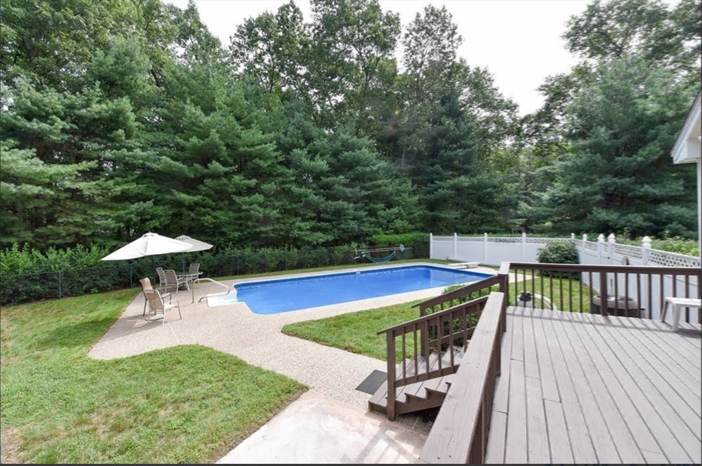 29 Pine Ridge Road Westford, MA 01886 - Photo 28 of 33 Gallery Image 28