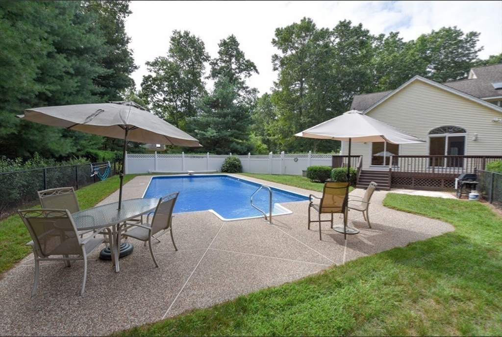 29 Pine Ridge Road Westford, MA 01886 - Photo 29 of 33 Gallery Image 29
