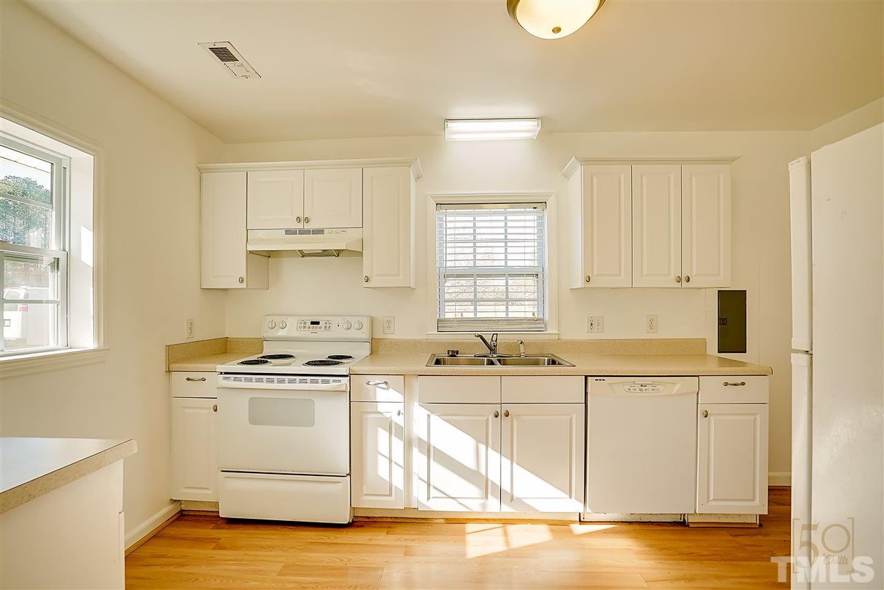 3504 Baucom Road Raleigh, NC 27610 - Photo 12 of 23
