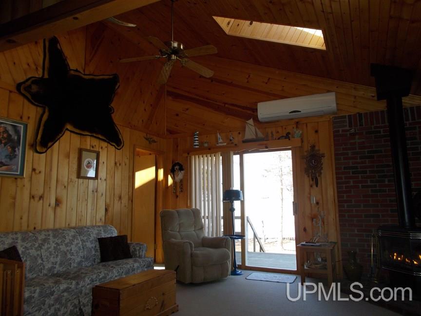 2218 Co Road Gulliver, MI 49840 - Photo 18 of 20