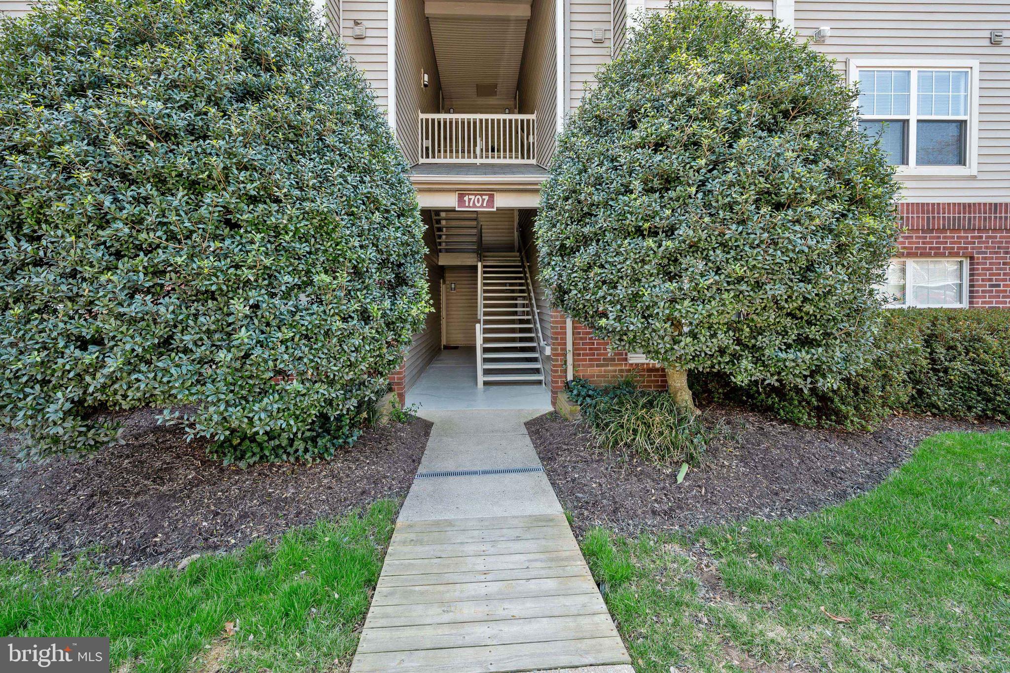 1707 Ascot Way Reston, VA 20190 - Photo 1 of 26