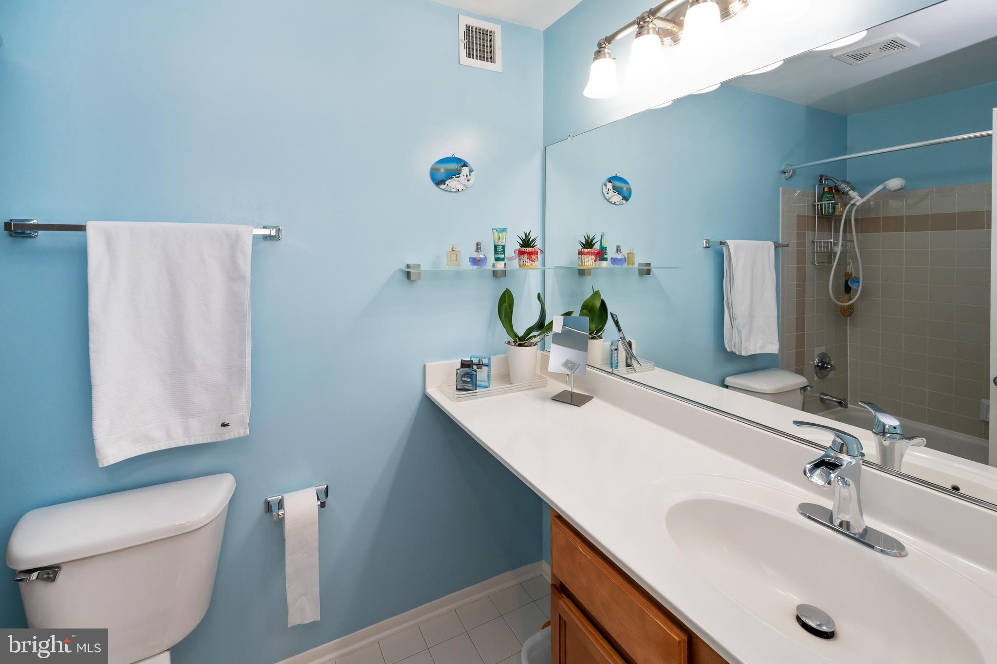 1707 Ascot Way Reston, VA 20190 - Photo 20 of 26
