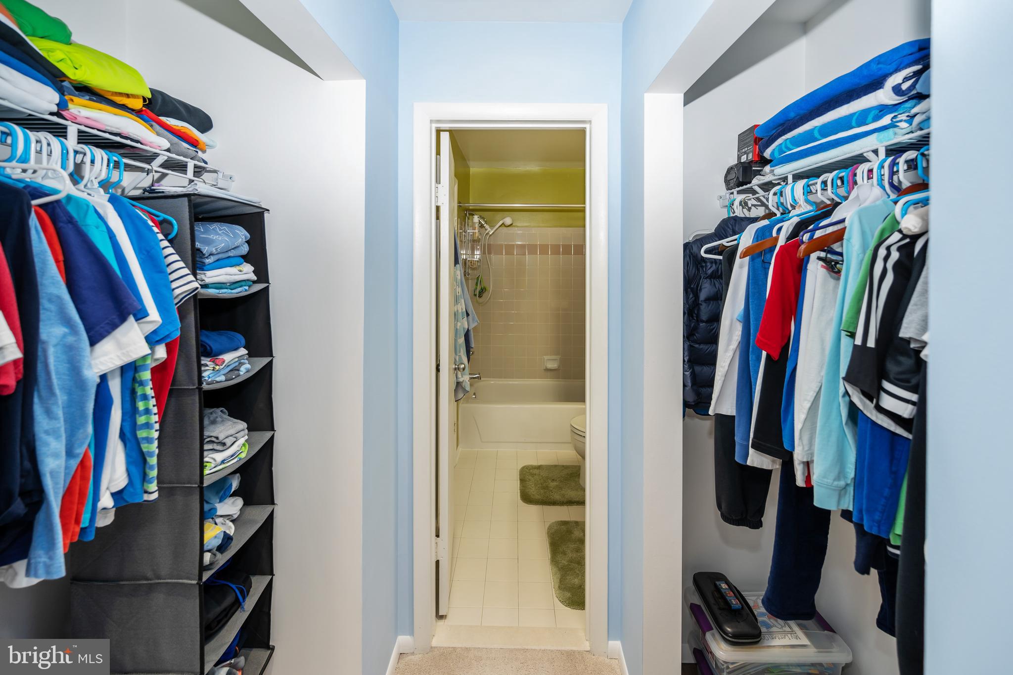 1707 Ascot Way Reston, VA 20190 - Photo 25 of 26 Nice walk in closet