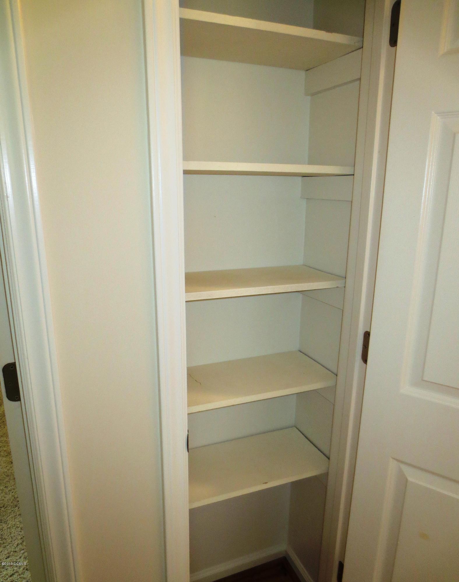 3623 Country Club Road Morehead City, NC 28557 - Photo 24 of 29 3623 Country Club Linen Closet