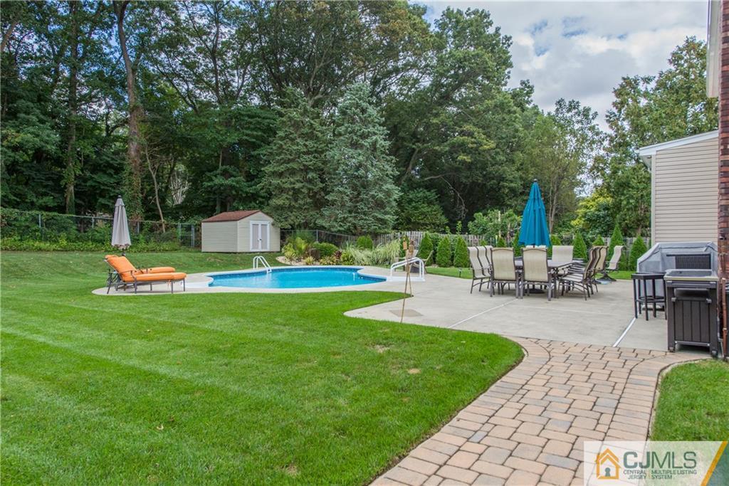 7 Sandra Road East Brunswick, NJ 08816 - Photo 18 of 19 Gallery Image 18