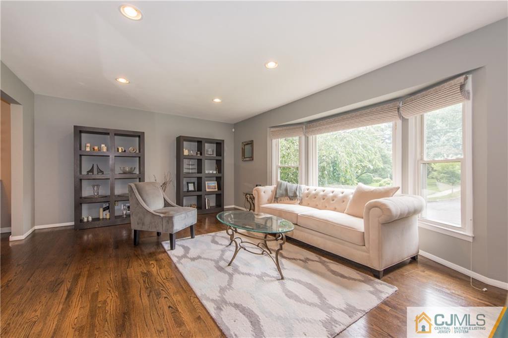 7 Sandra Road East Brunswick, NJ 08816 - Photo 6 of 19 Gallery Image 6