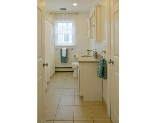 82 Hardy Pond Road Waltham, MA 02451 - Photo 17 of 24