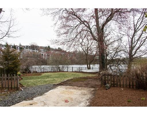 82 Hardy Pond Road Waltham, MA 02451 - Photo 22 of 24