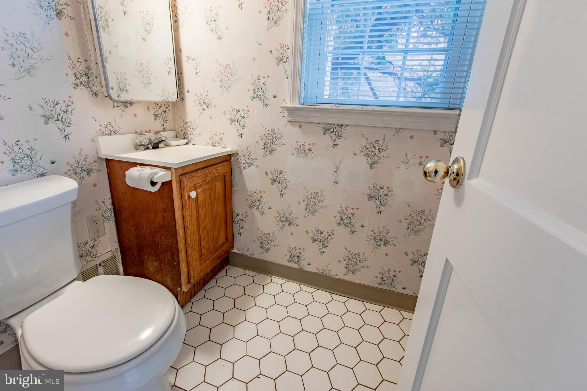 2945 Normandy Road Ardmore, PA 19003 - Photo 19 of 34 Main Level Half Bath