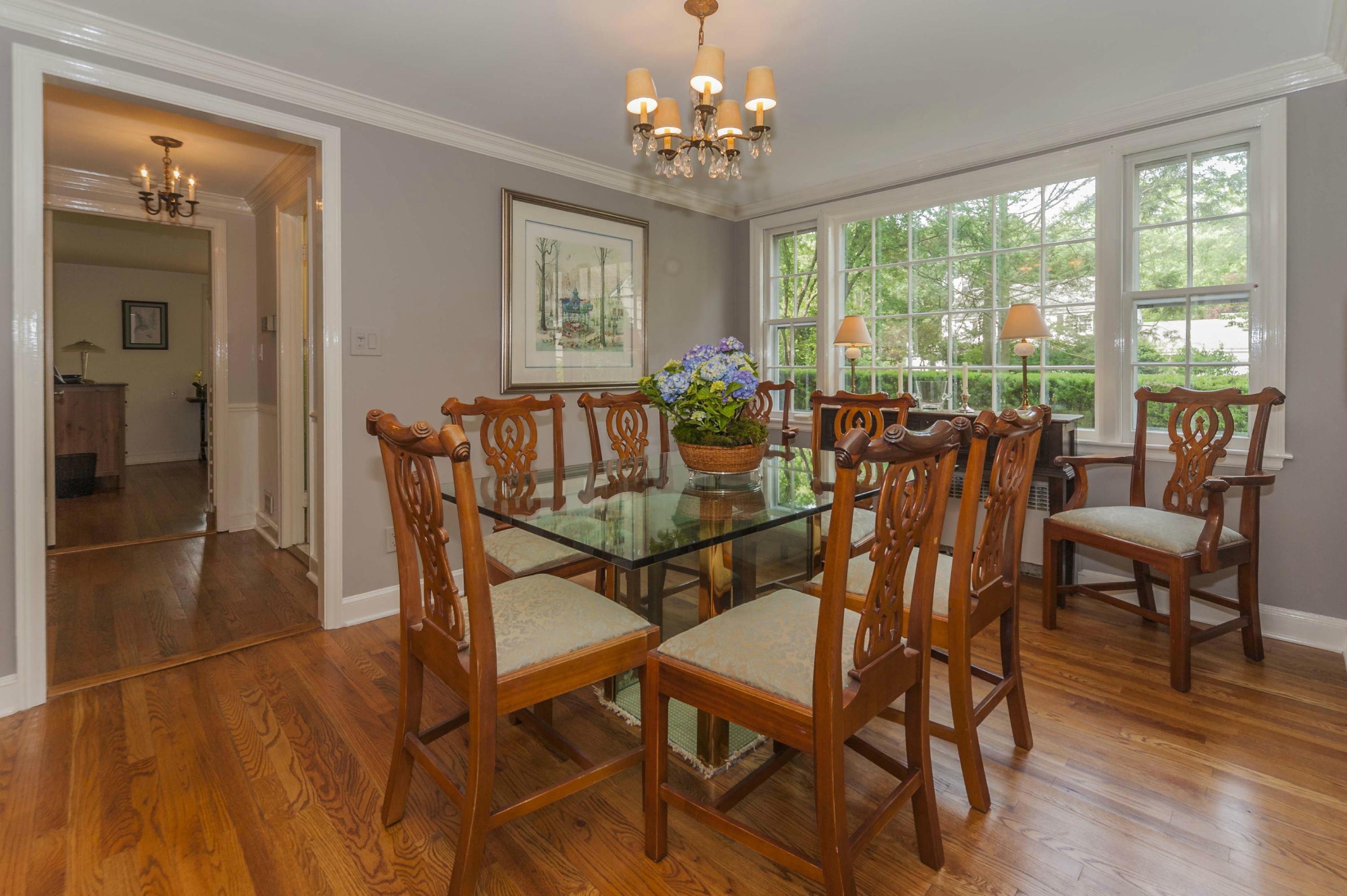 17 Wakeman Road Darien, CT 06820 - Photo 8 of 25 dining room