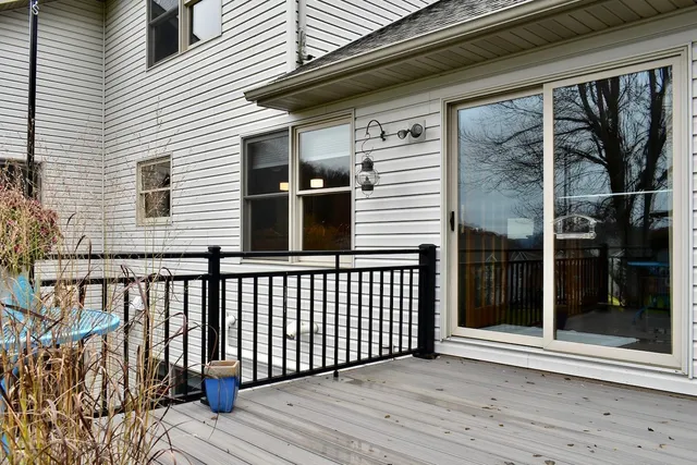 $595,000 | 56 Rivers Oak Court, Winona, MN 55987