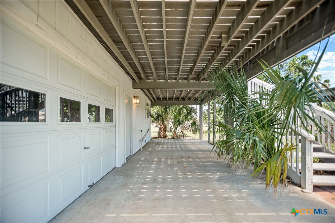 115 West Adams Street Port O'Connor, TX 77982 - Photo 29 of 35