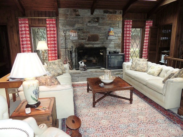 243 Spruce Street Boone, NC 28607 - Photo 13 of 38 Gallery Image 13