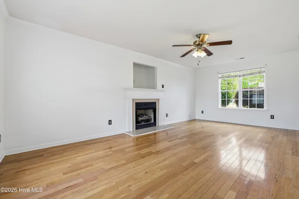 $334,900 | 103 Exeter Court, Burgaw, NC 28425