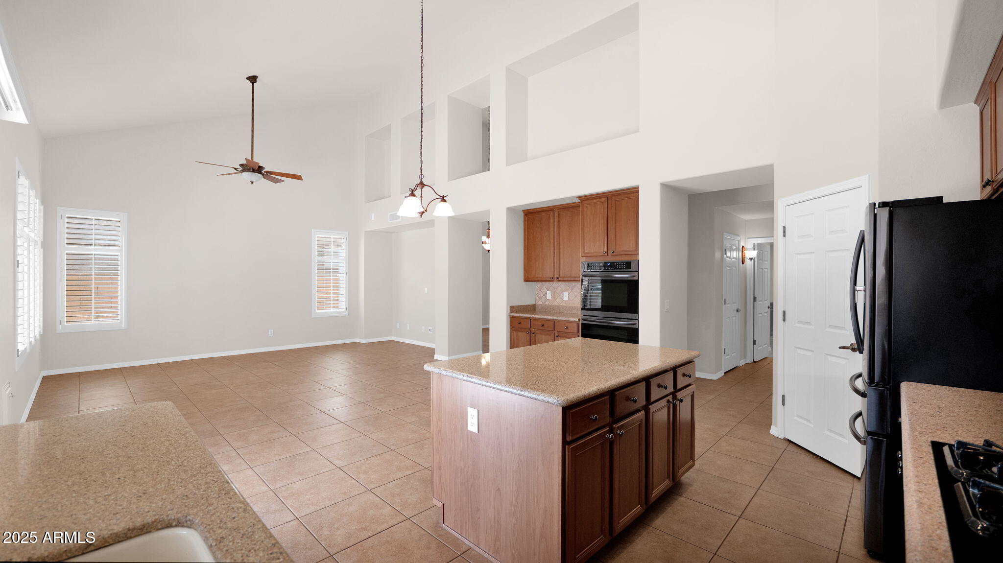 3411 West Restin Road Phoenix, AZ 85086 - Photo 12 of 54 12-web-or-mls-P1243575