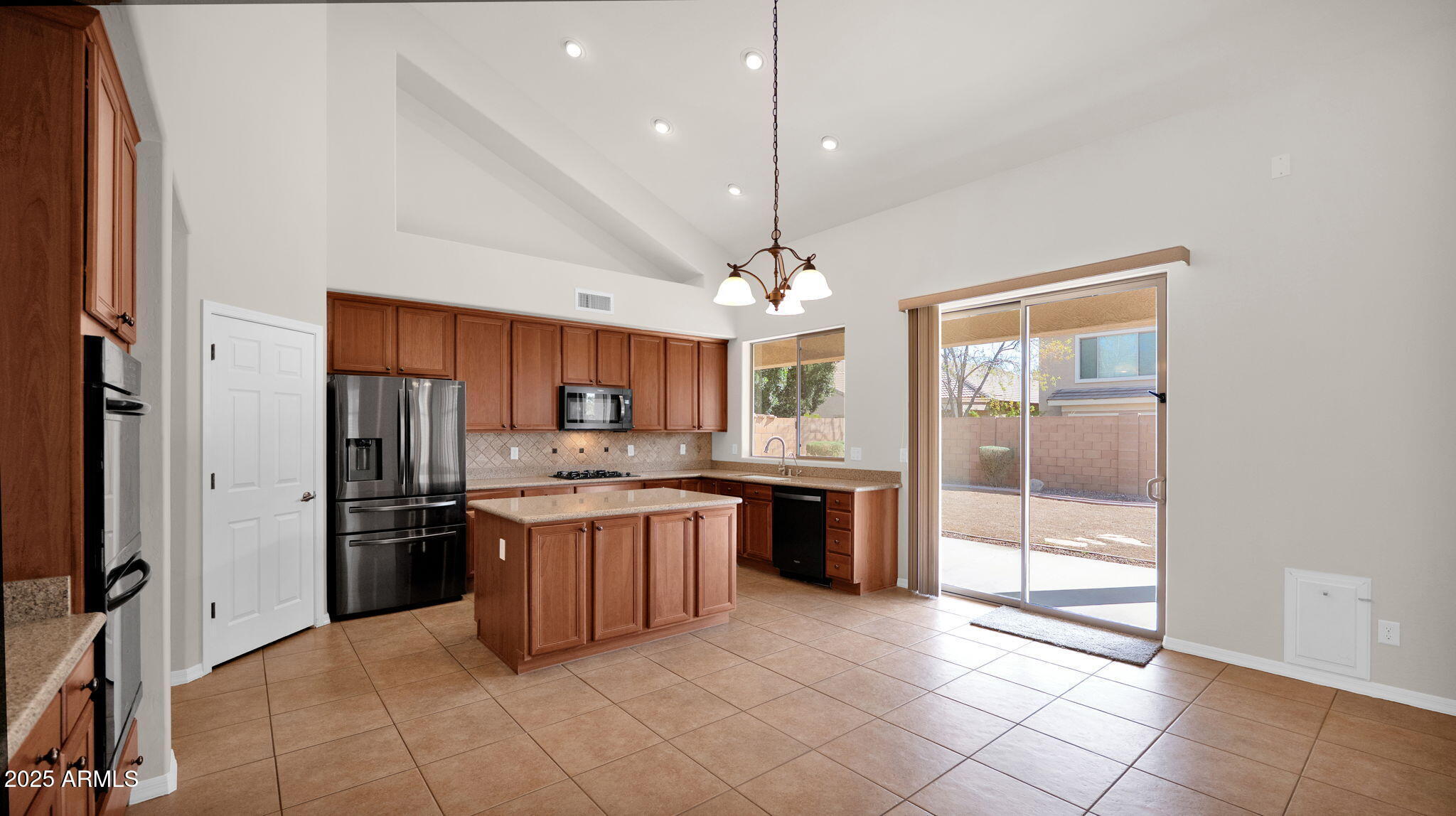 3411 West Restin Road Phoenix, AZ 85086 - Photo 18 of 54 18-web-or-mls-P1243567