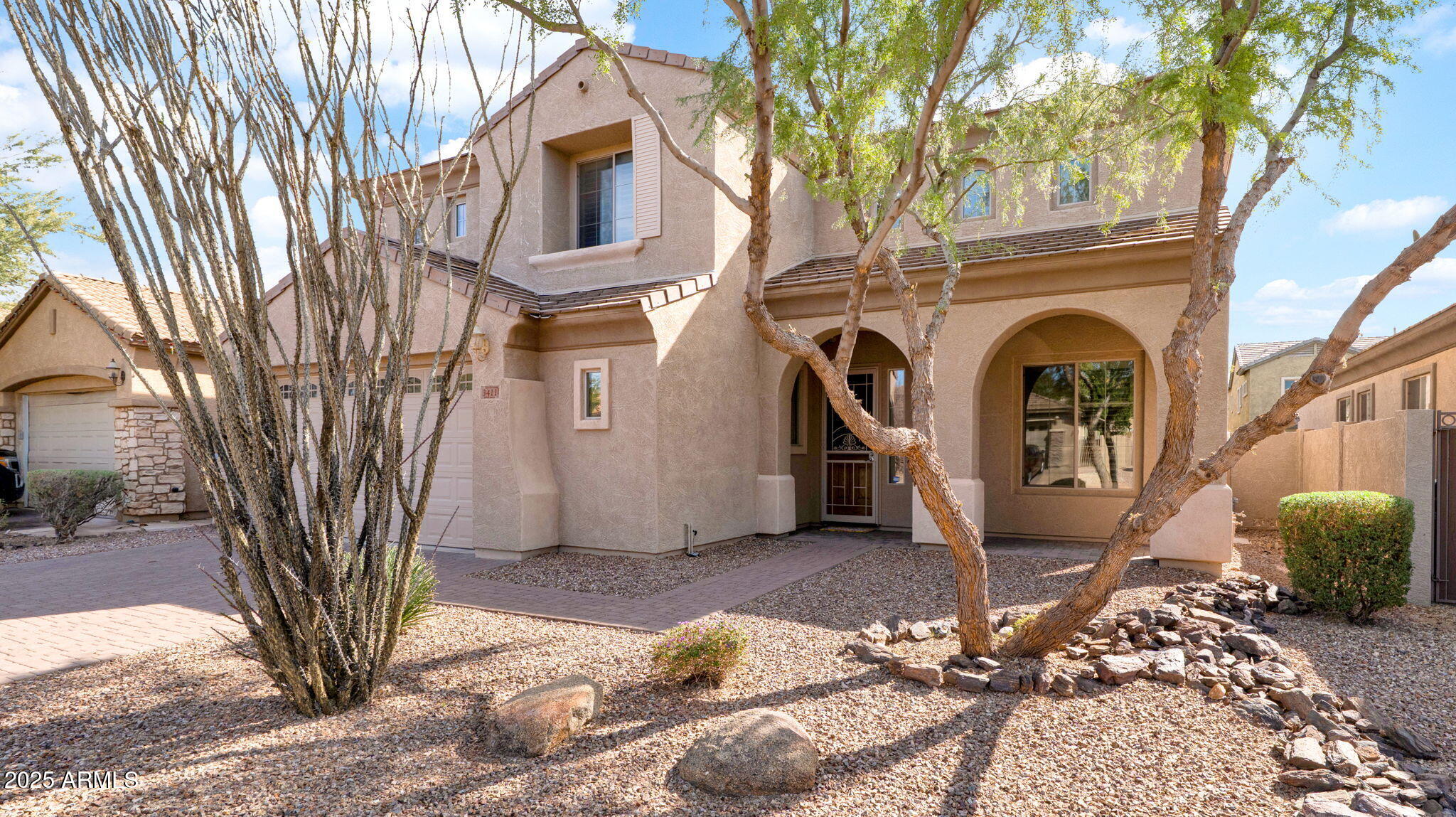 3411 West Restin Road Phoenix, AZ 85086 - Photo 2 of 54 2-web-or-mls-P1243634