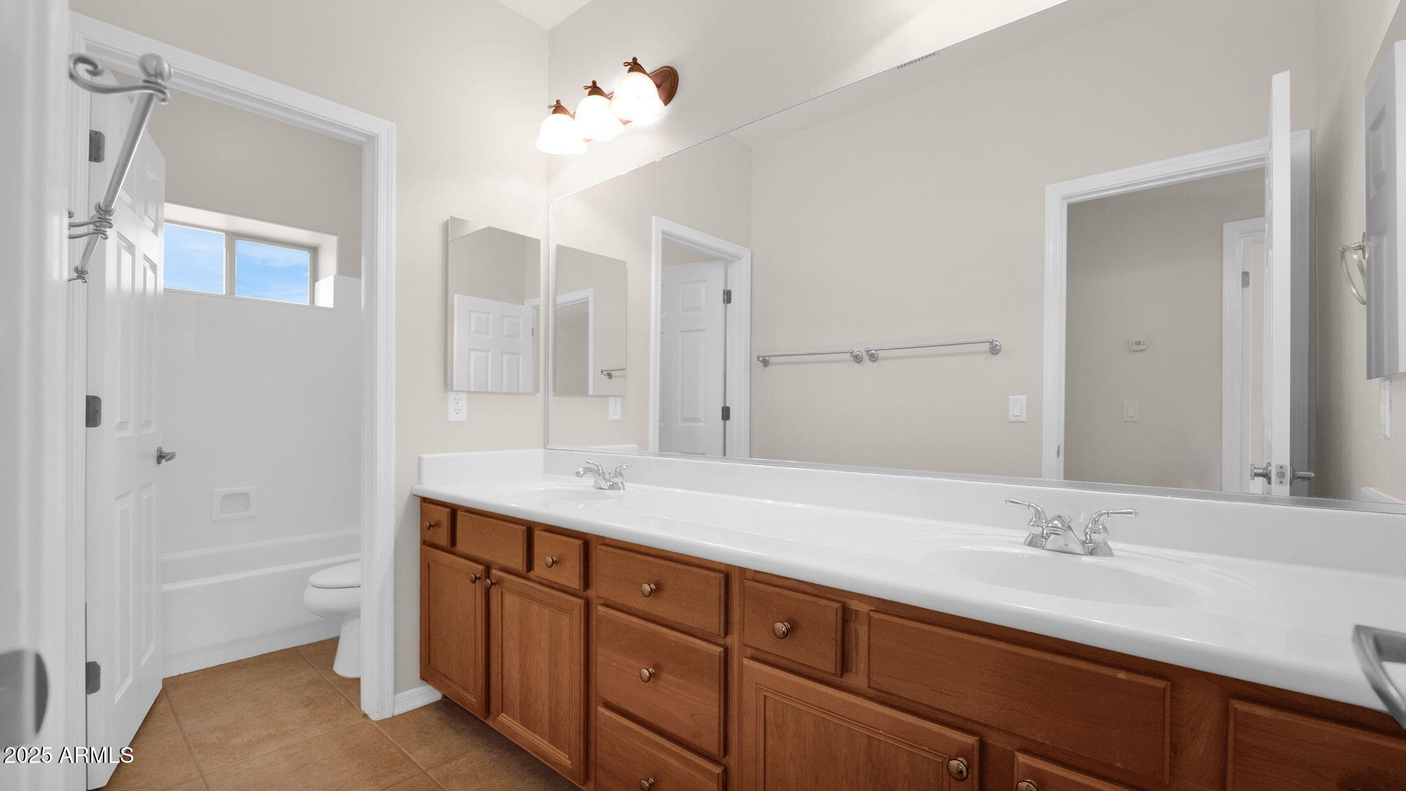 3411 West Restin Road Phoenix, AZ 85086 - Photo 35 of 54 35-web-or-mls-P1243616