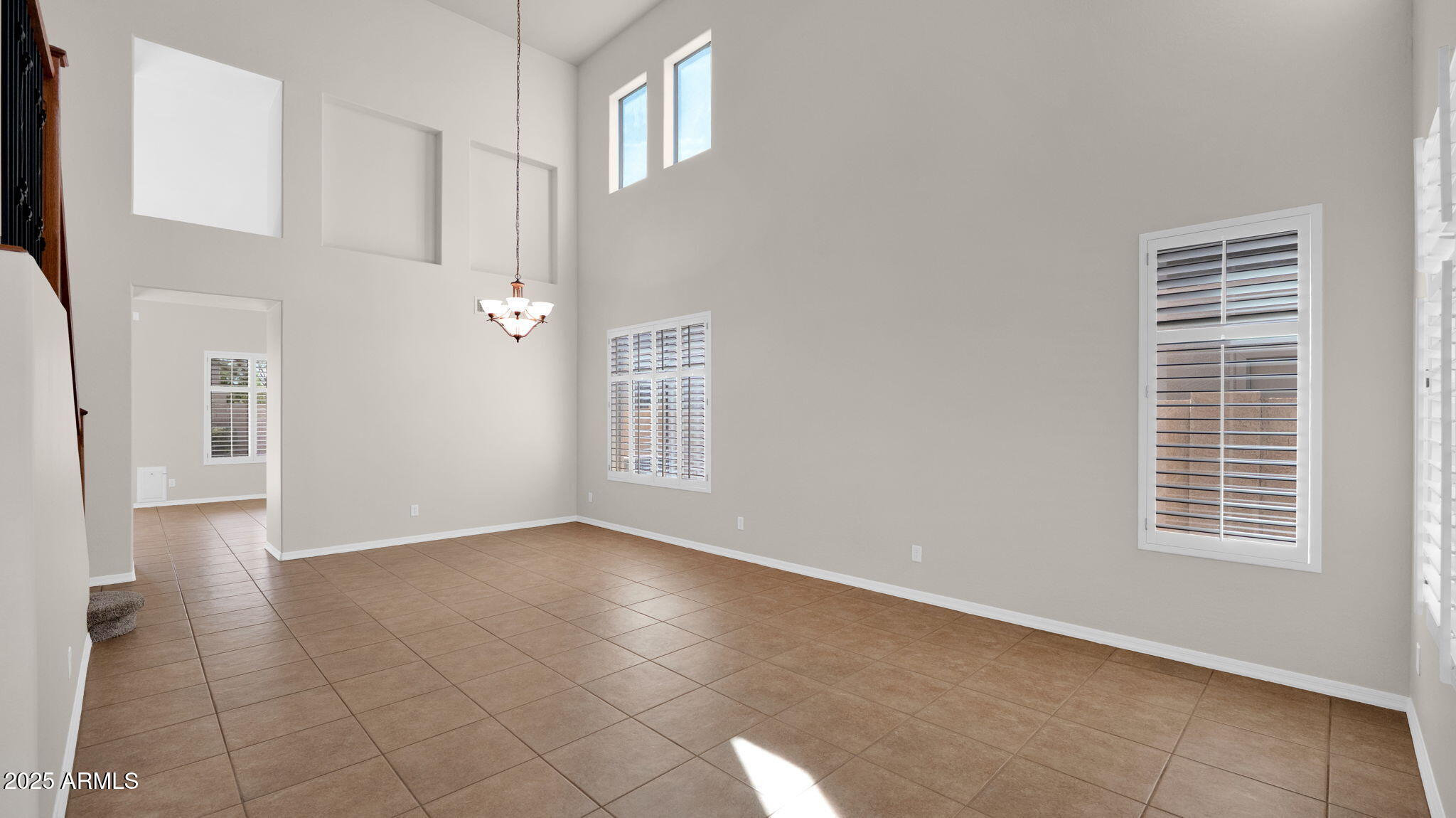 3411 West Restin Road Phoenix, AZ 85086 - Photo 8 of 54 8-web-or-mls-P1243585