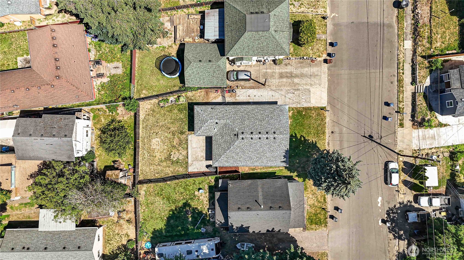 753 Southeast Sumner Street Camas, WA 98607 - Photo 35 of 37 an aerial view of houses with outdoor space