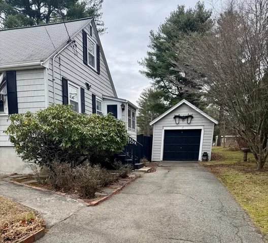$949,999 | 55 Ivan Street, Lexington, MA 02420