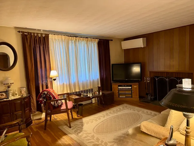 $949,999 | 55 Ivan Street, Lexington, MA 02420