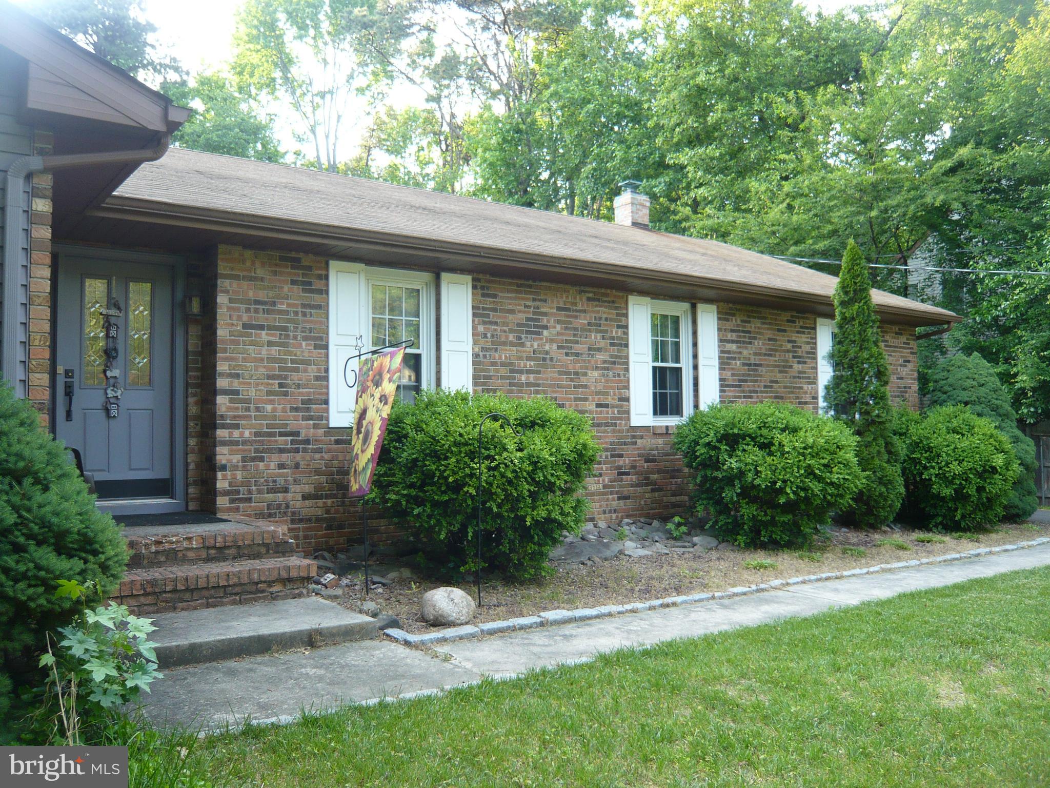 12 Pine Trail Medford, NJ 08055 - Photo 3 of 33 Gallery Image 3