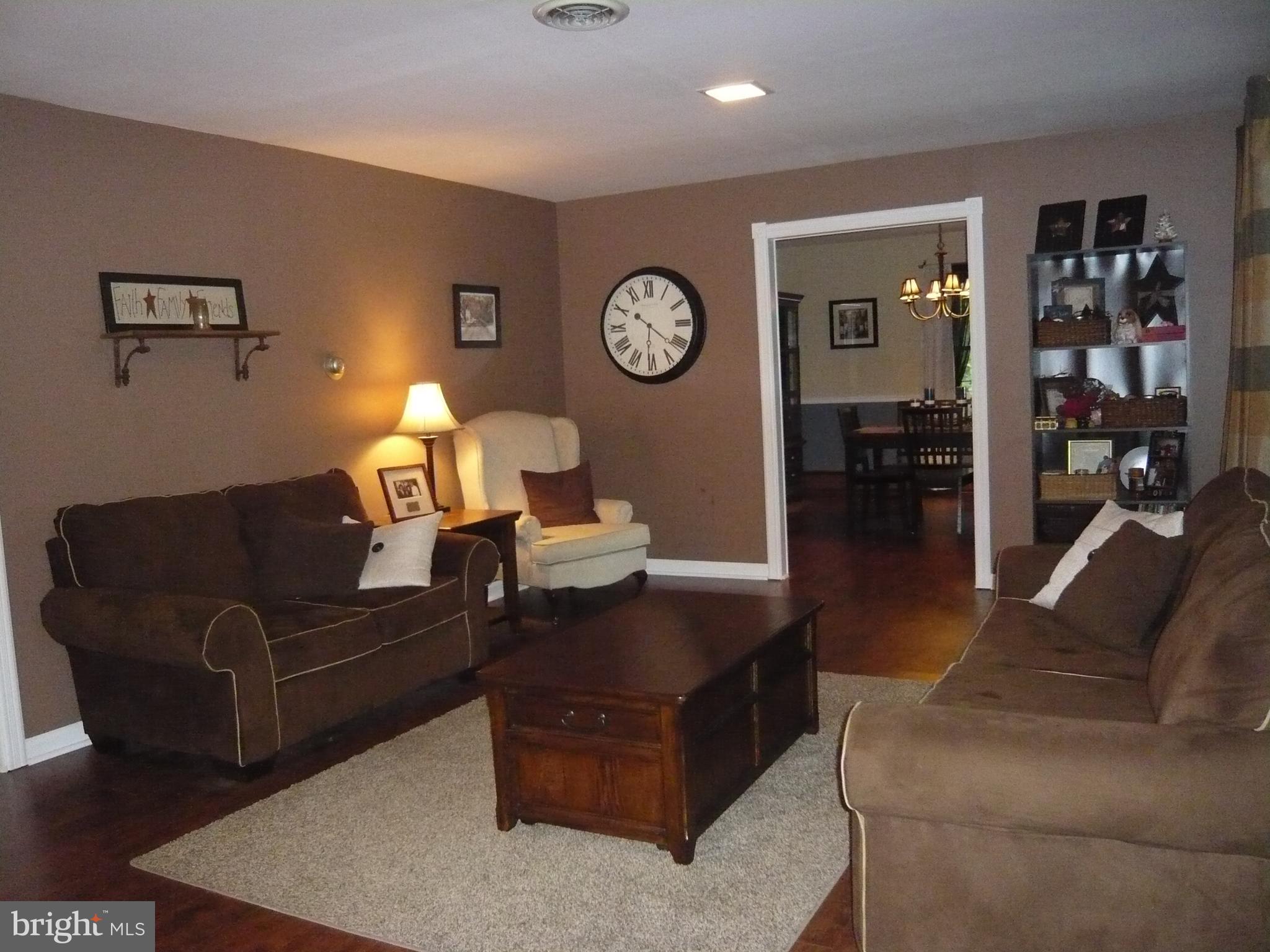 12 Pine Trail Medford, NJ 08055 - Photo 8 of 33 Gallery Image 8