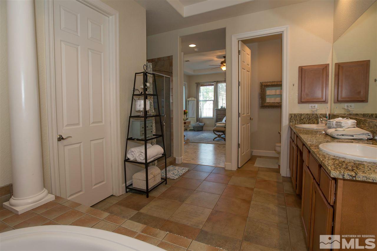 10880 Serratina Drive Reno, NV 89521 - Photo 12 of 25 Photo 12